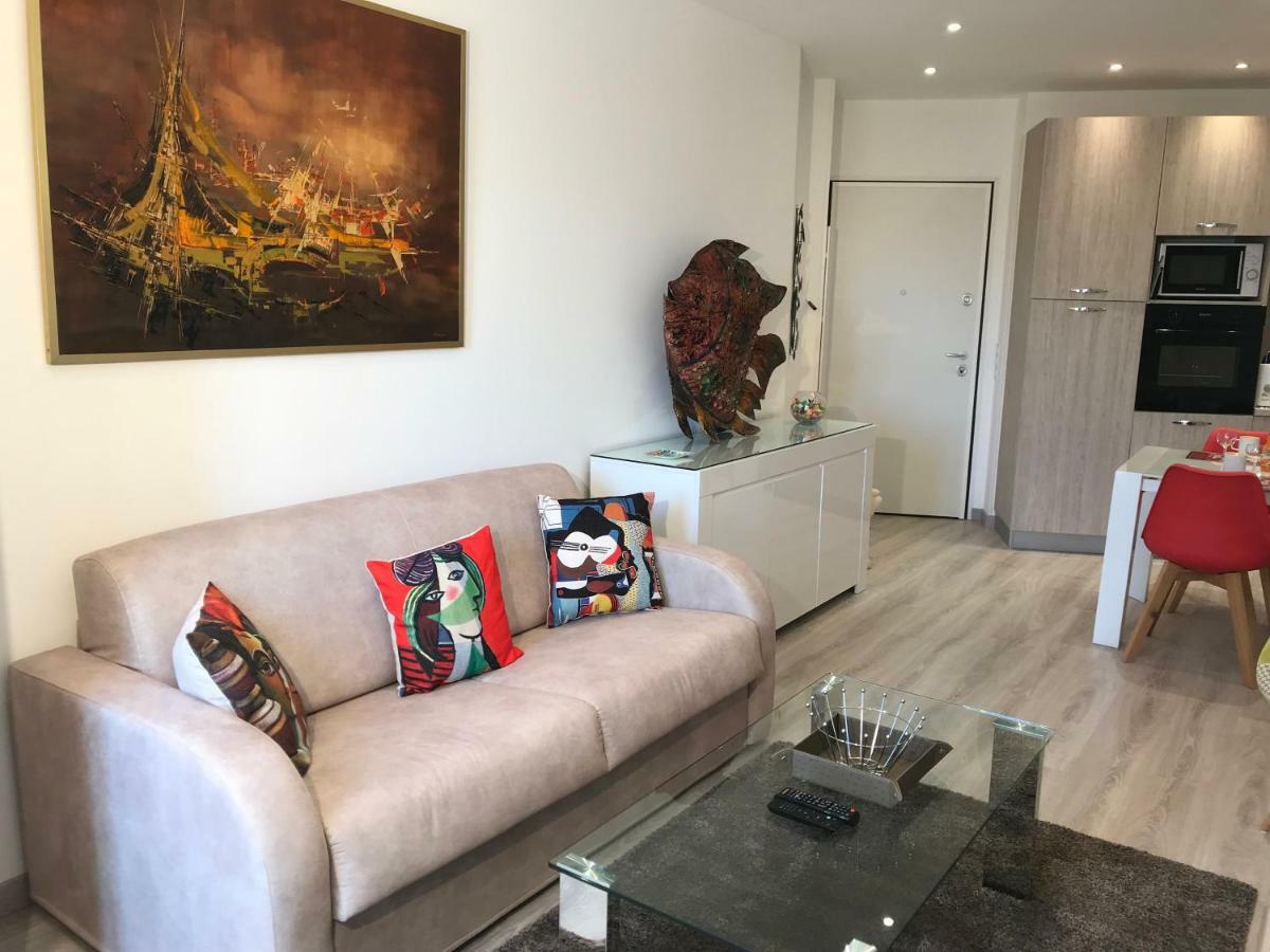Candille Apartment Nisa Exterior foto