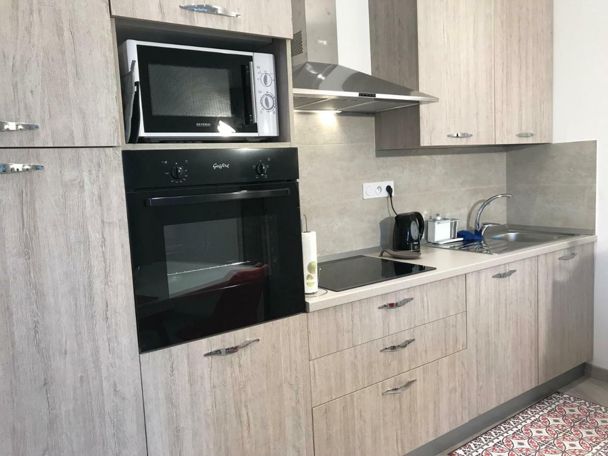 Candille Apartment Nisa Exterior foto